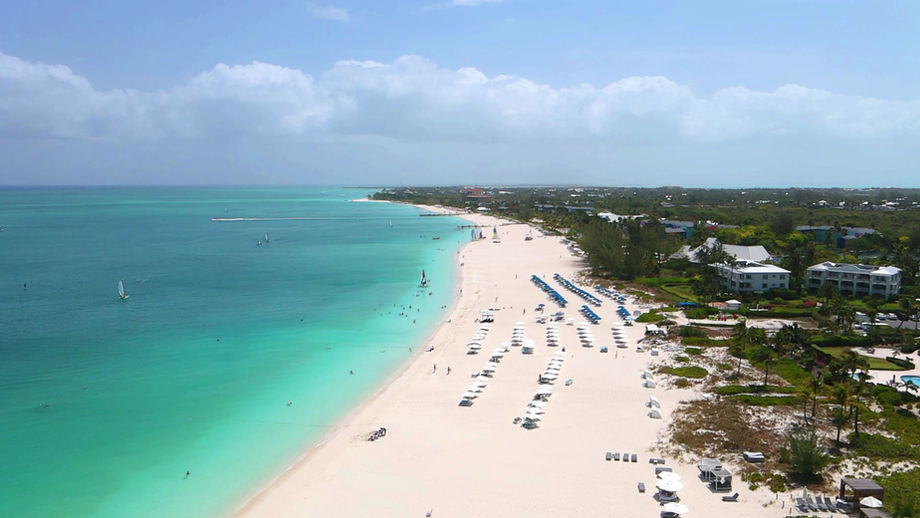 GRACE BAY BEACH